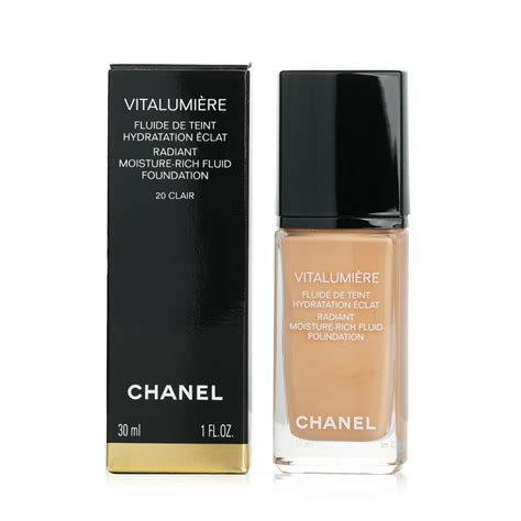 chanel vitalumiere moisture rich foundation|Chanel vitalumière aqua foundation.